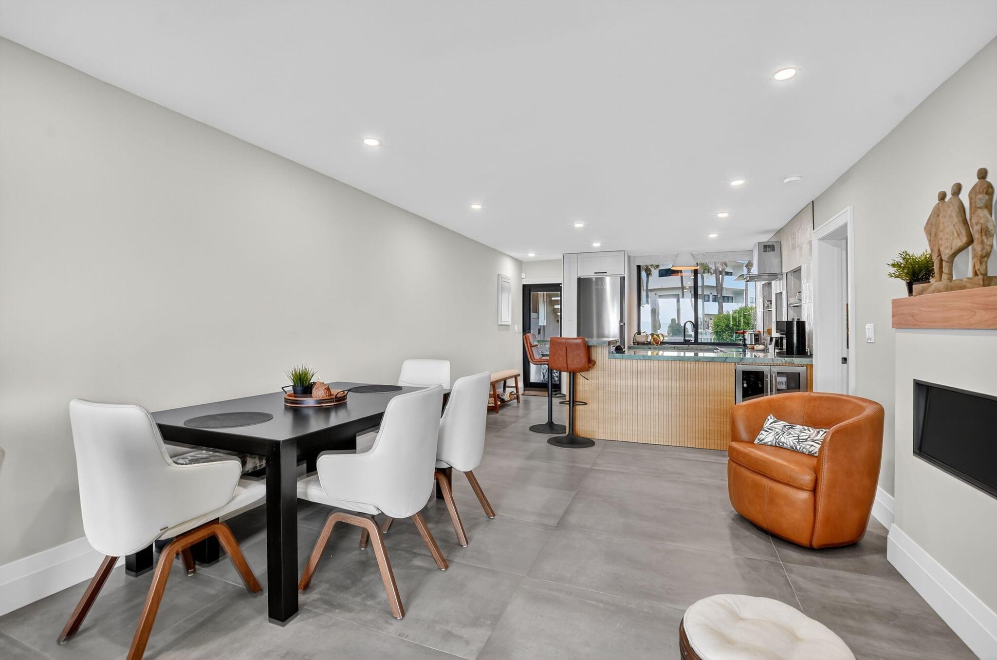 COVE BEACH CLUB - Residential Lease