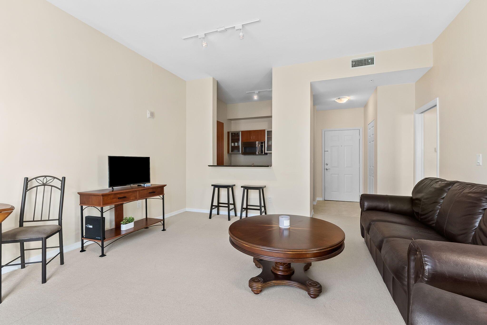 BOCA GRAND - Residential