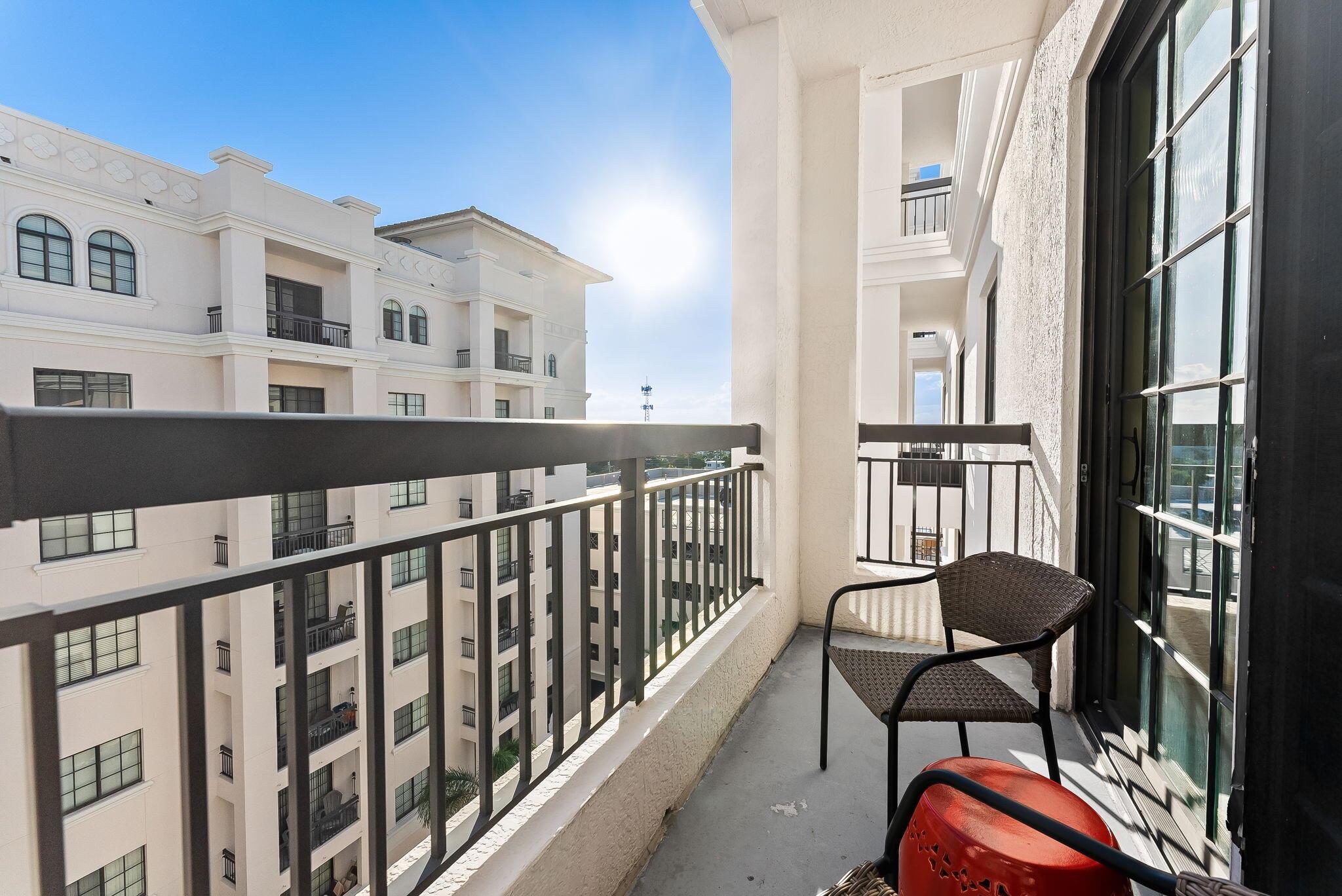 BOCA GRAND - Residential