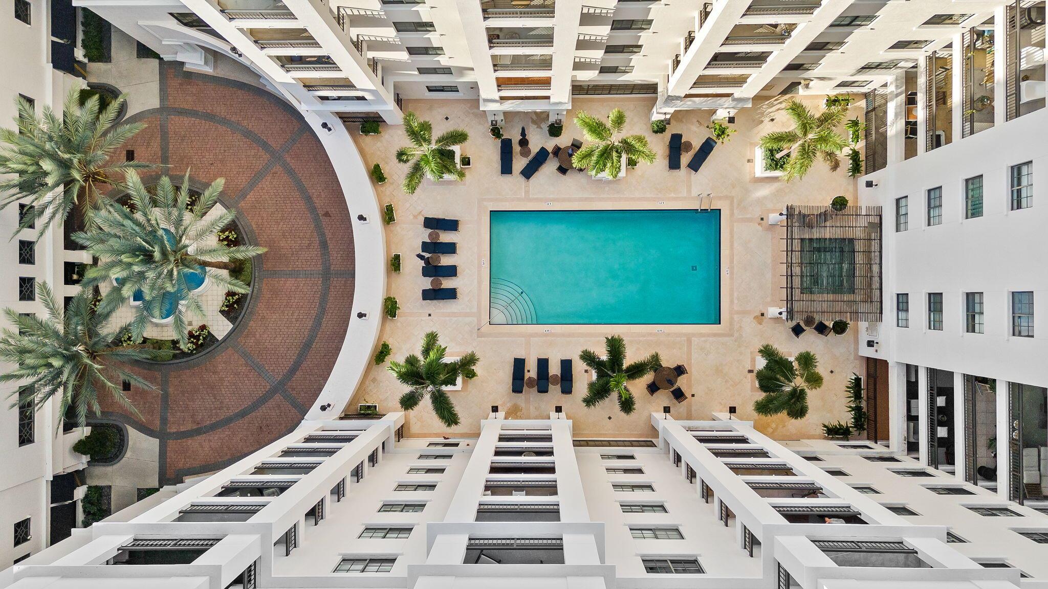 BOCA GRAND - Residential