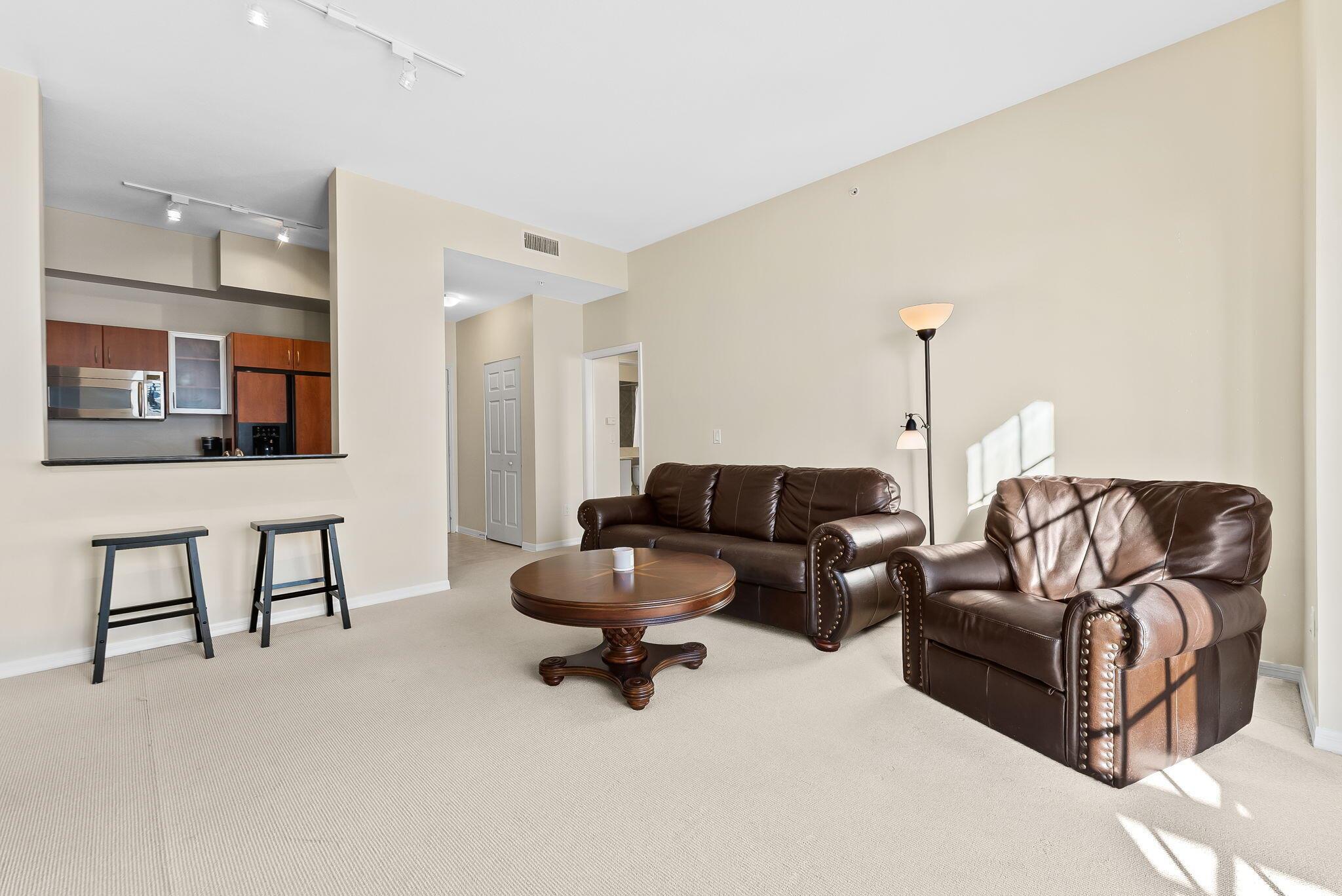 BOCA GRAND - Residential