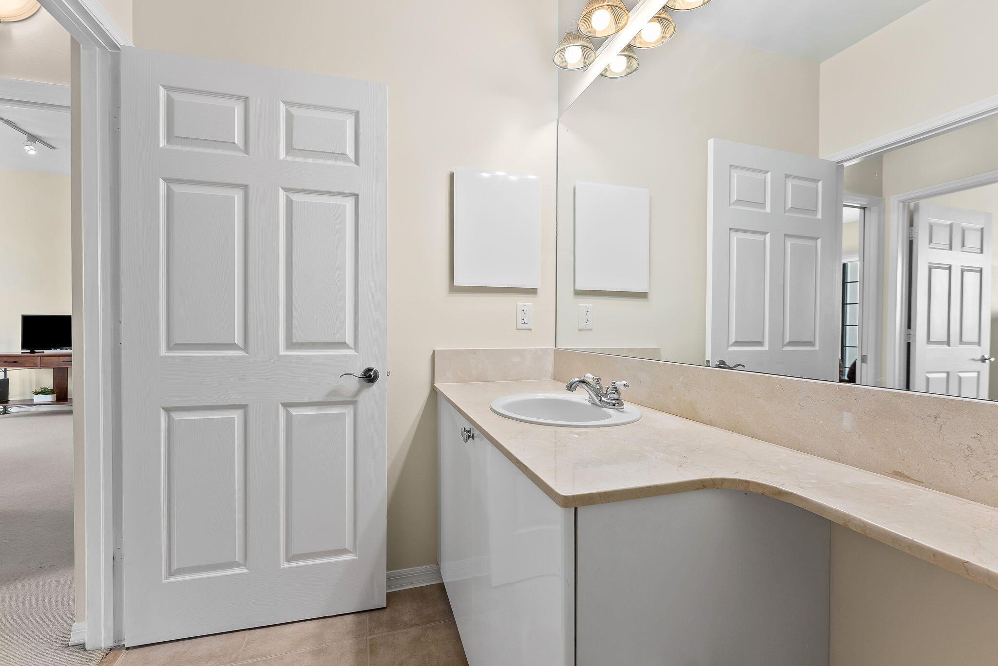 BOCA GRAND - Residential