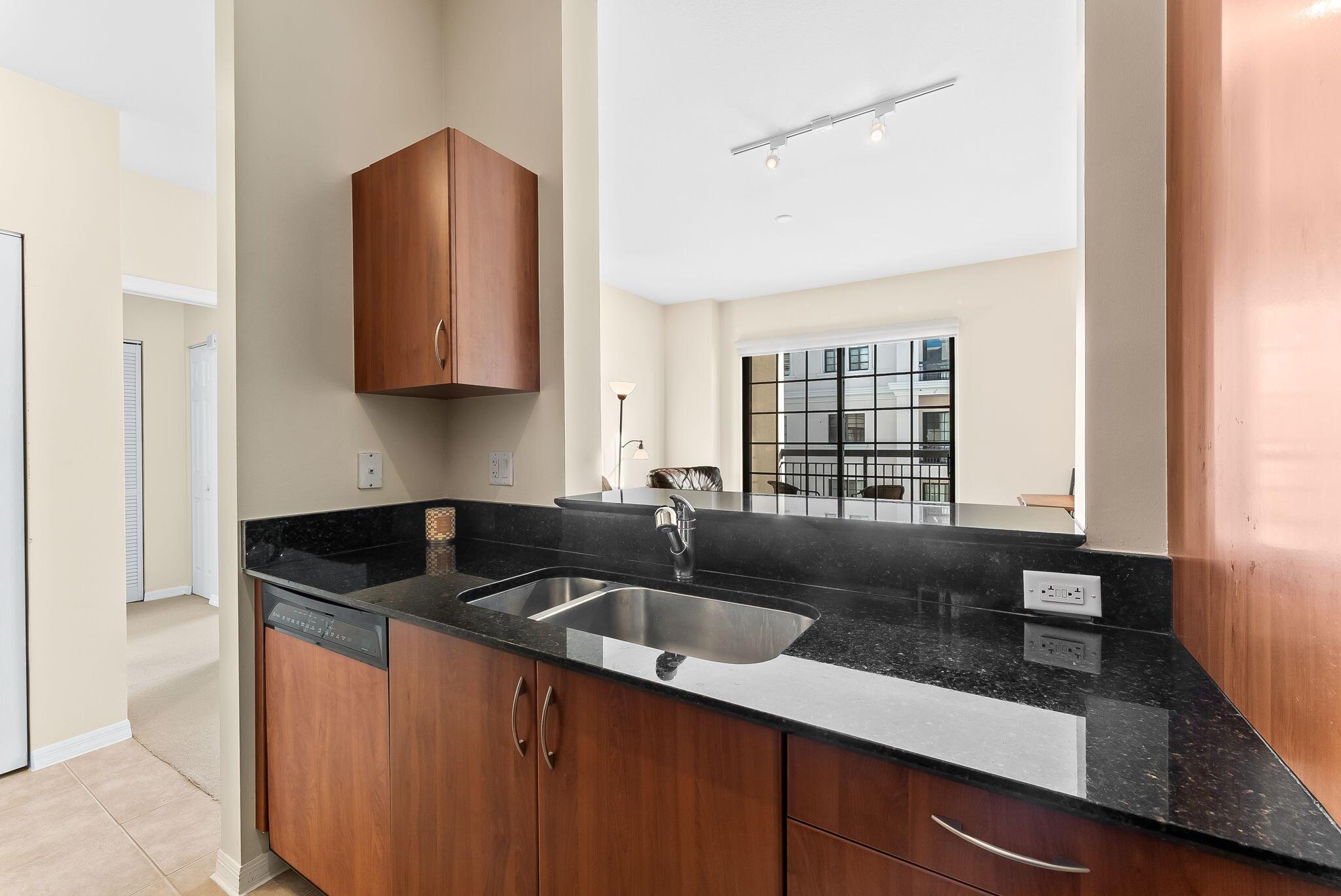 BOCA GRAND - Residential