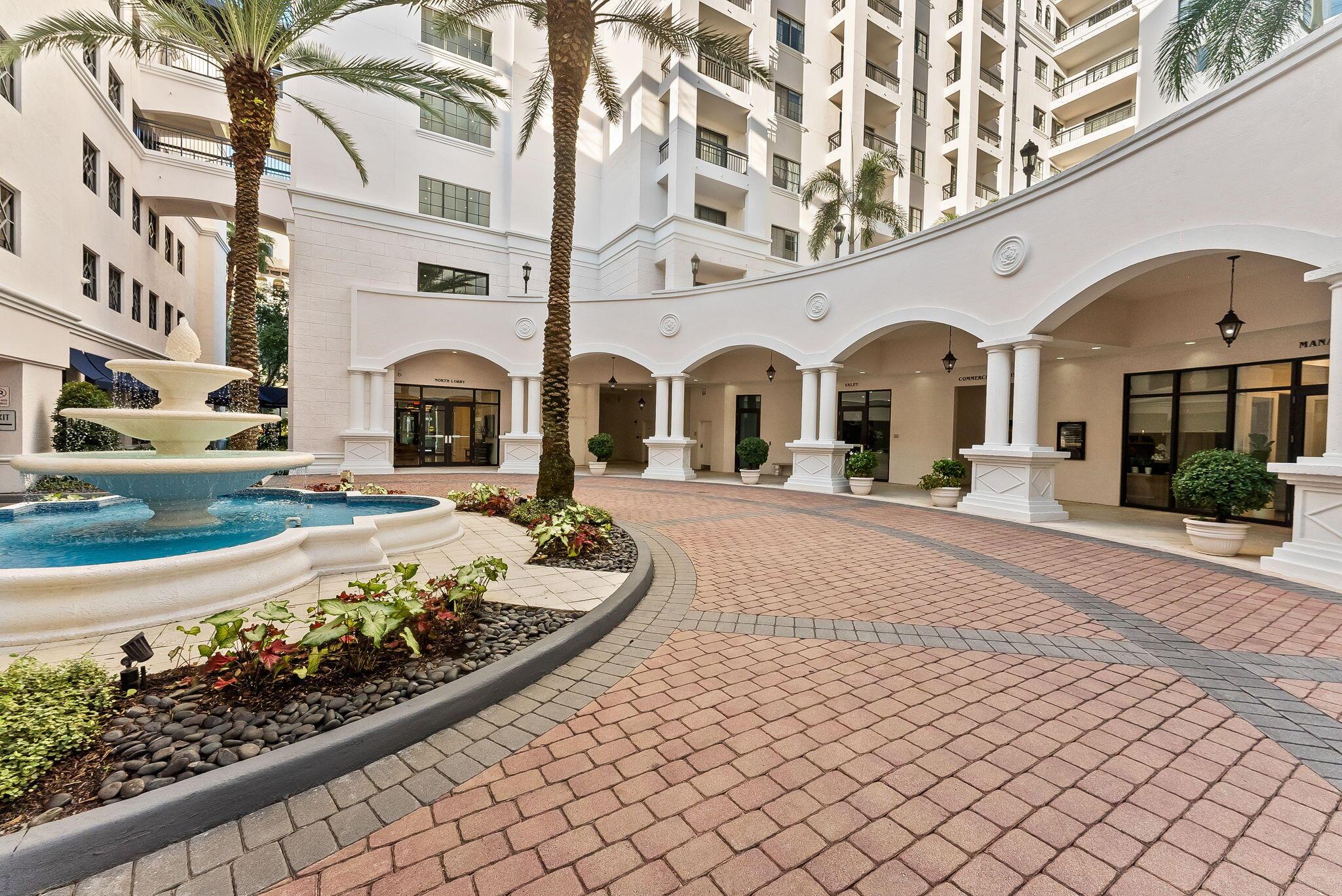 BOCA GRAND - Residential