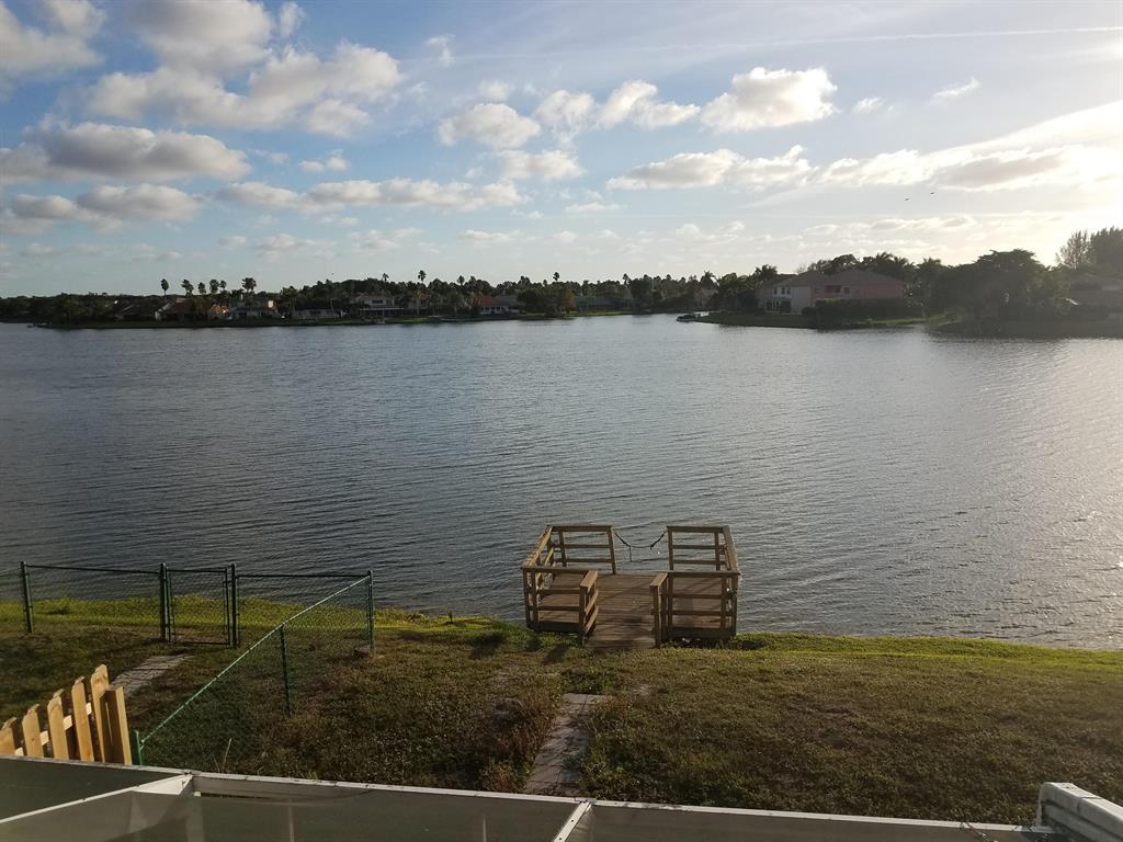 CYPRESS POINT - Residential