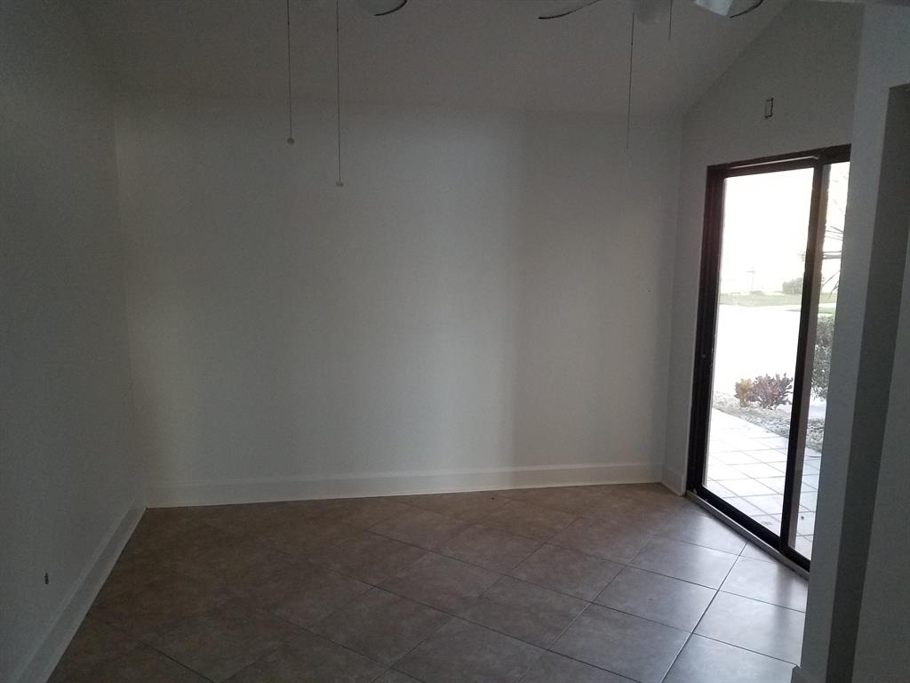 CYPRESS POINT - Residential