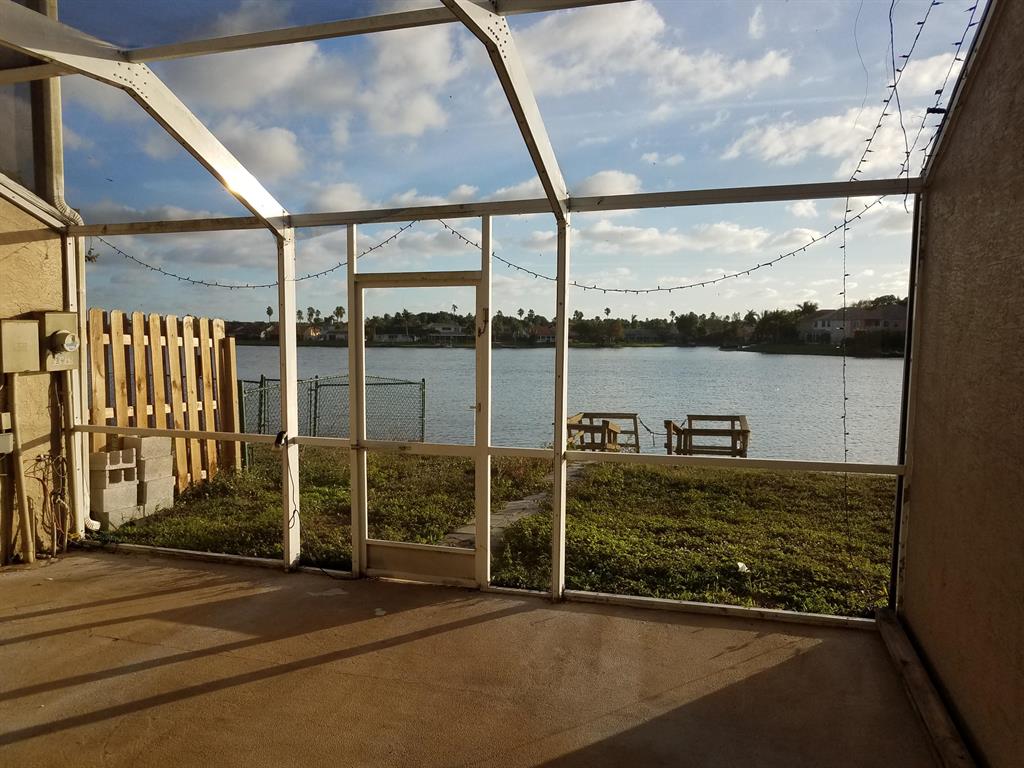 CYPRESS POINT - Residential