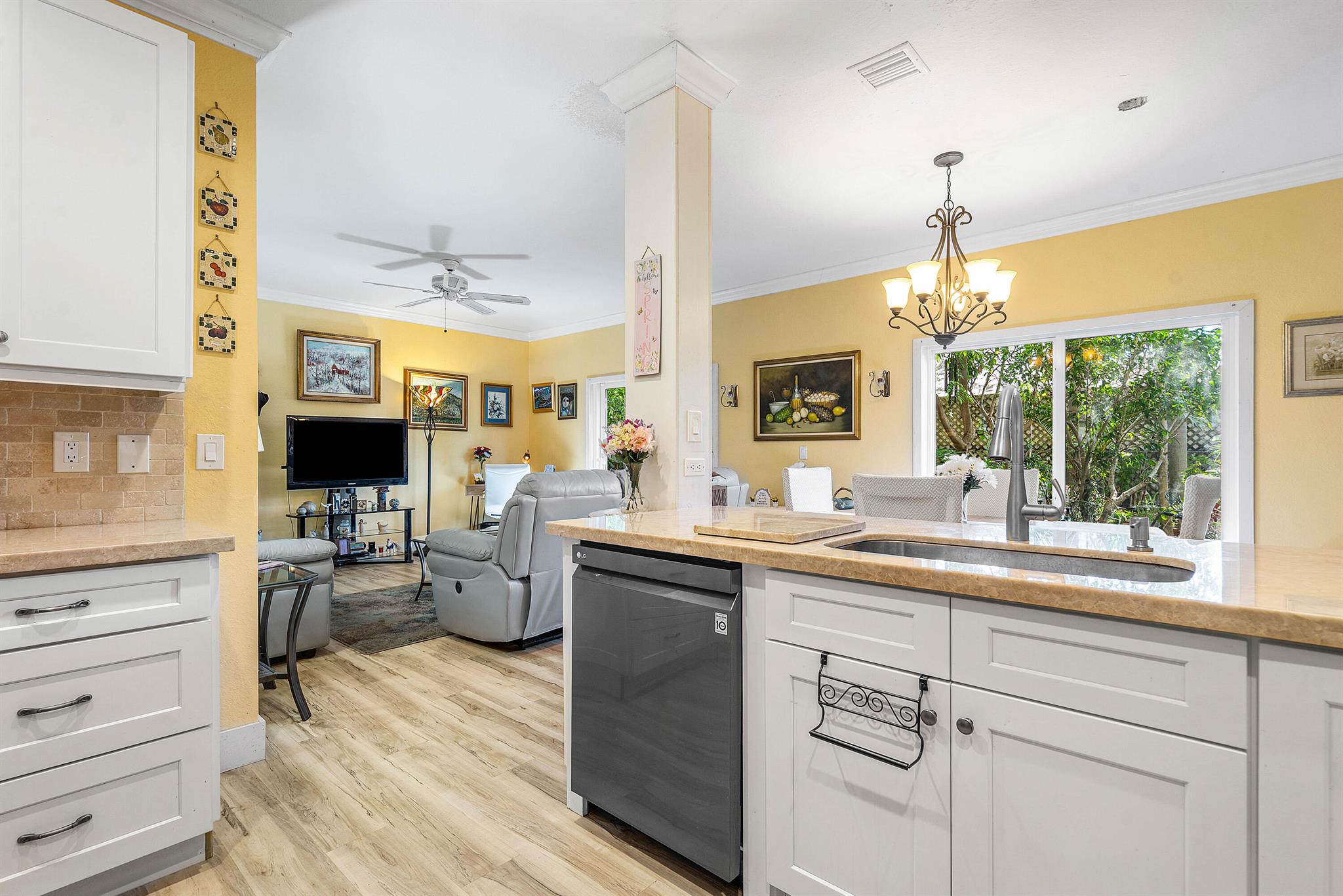5404 E Pointe Villa Drive 5406