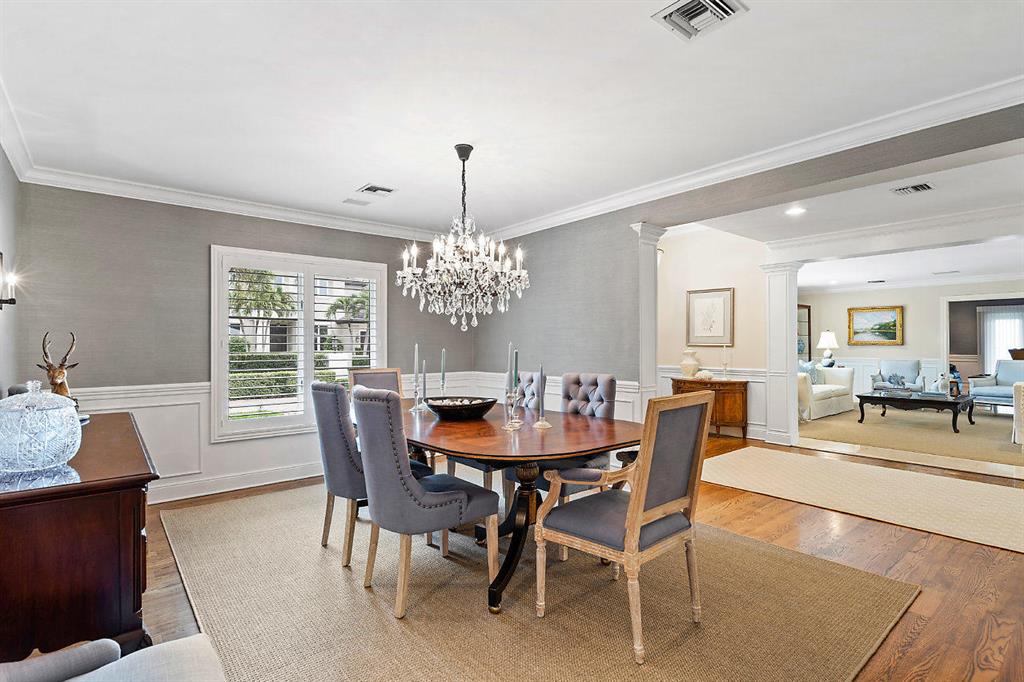 ROYAL PALM YACHT & COUNTRY CLUB - Residential