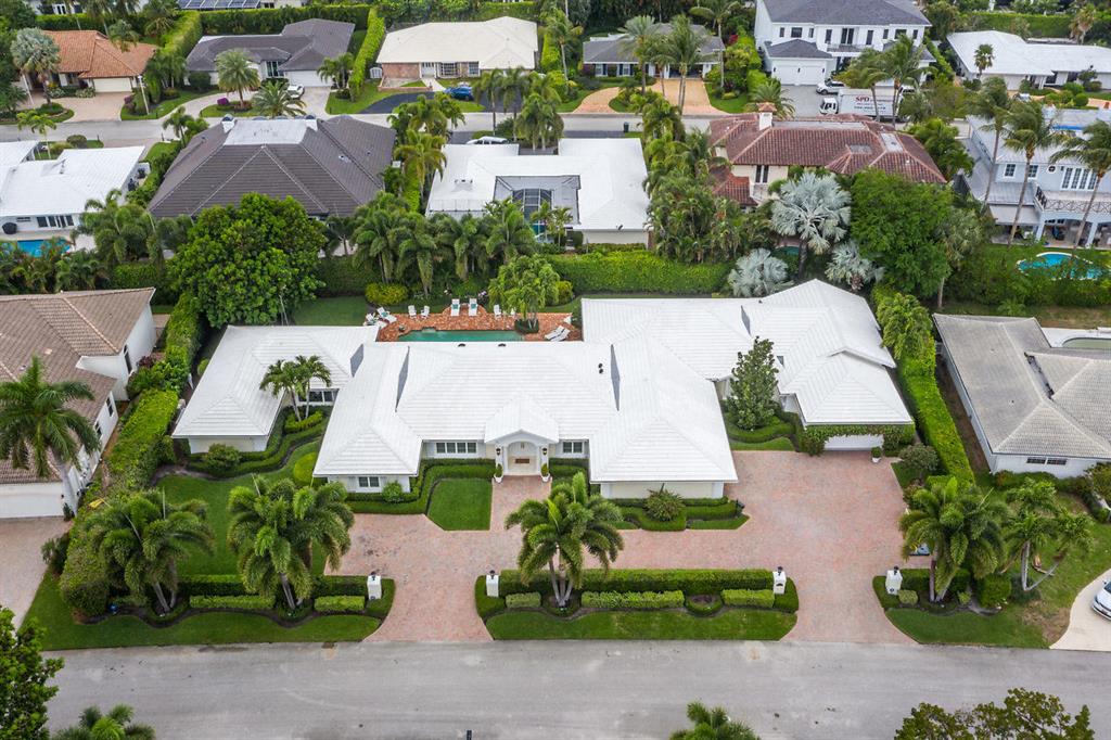 ROYAL PALM YACHT & COUNTRY CLUB - Residential