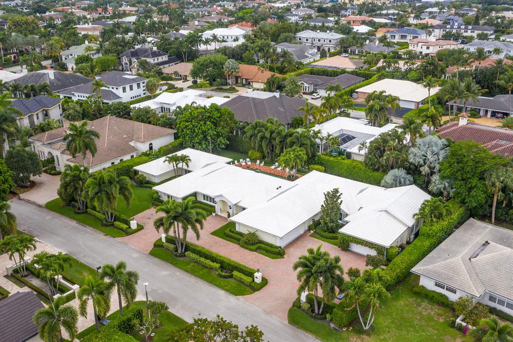 ROYAL PALM YACHT & COUNTRY CLUB - Residential