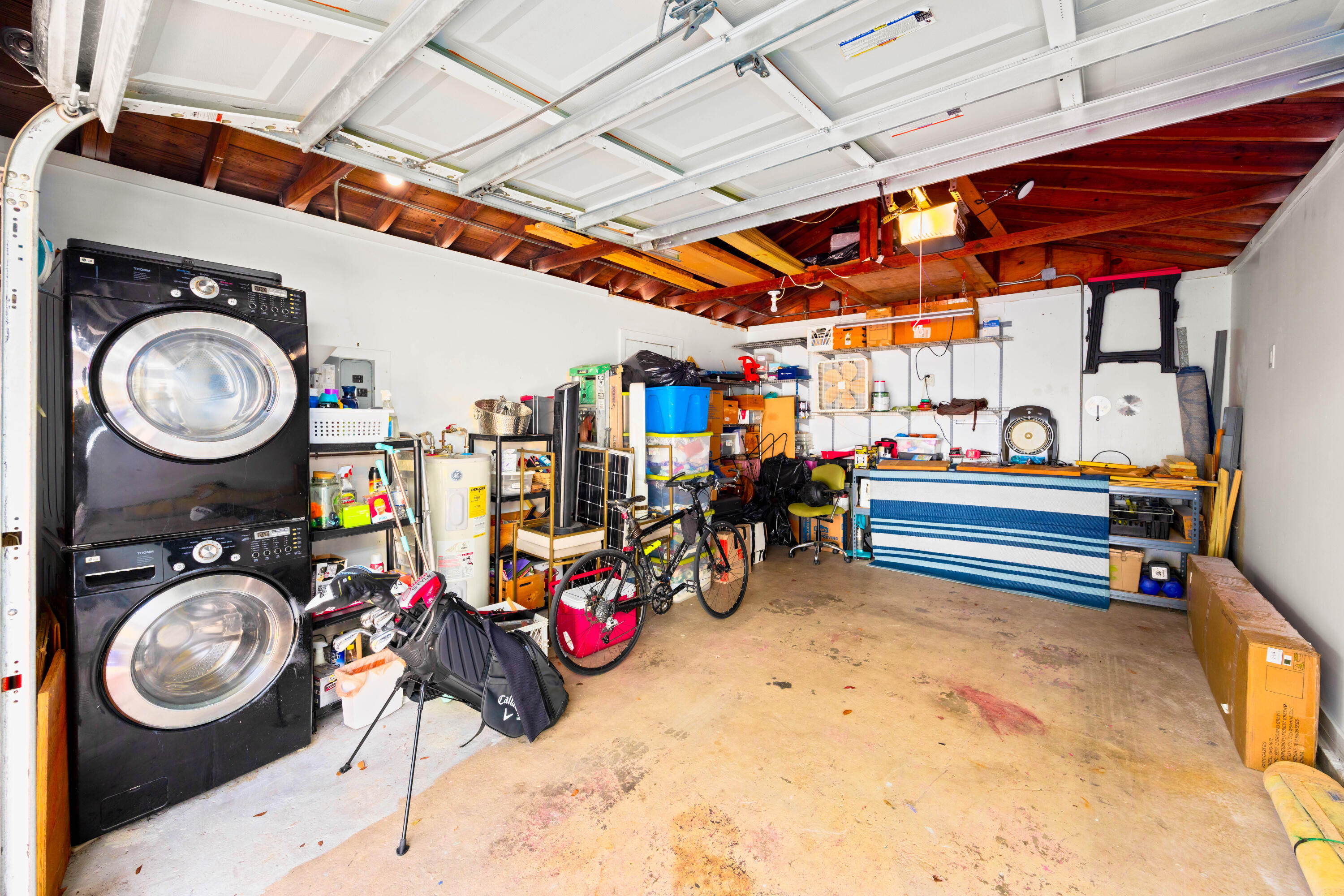 LAKE WORTH TOWN OF - Residential Lease