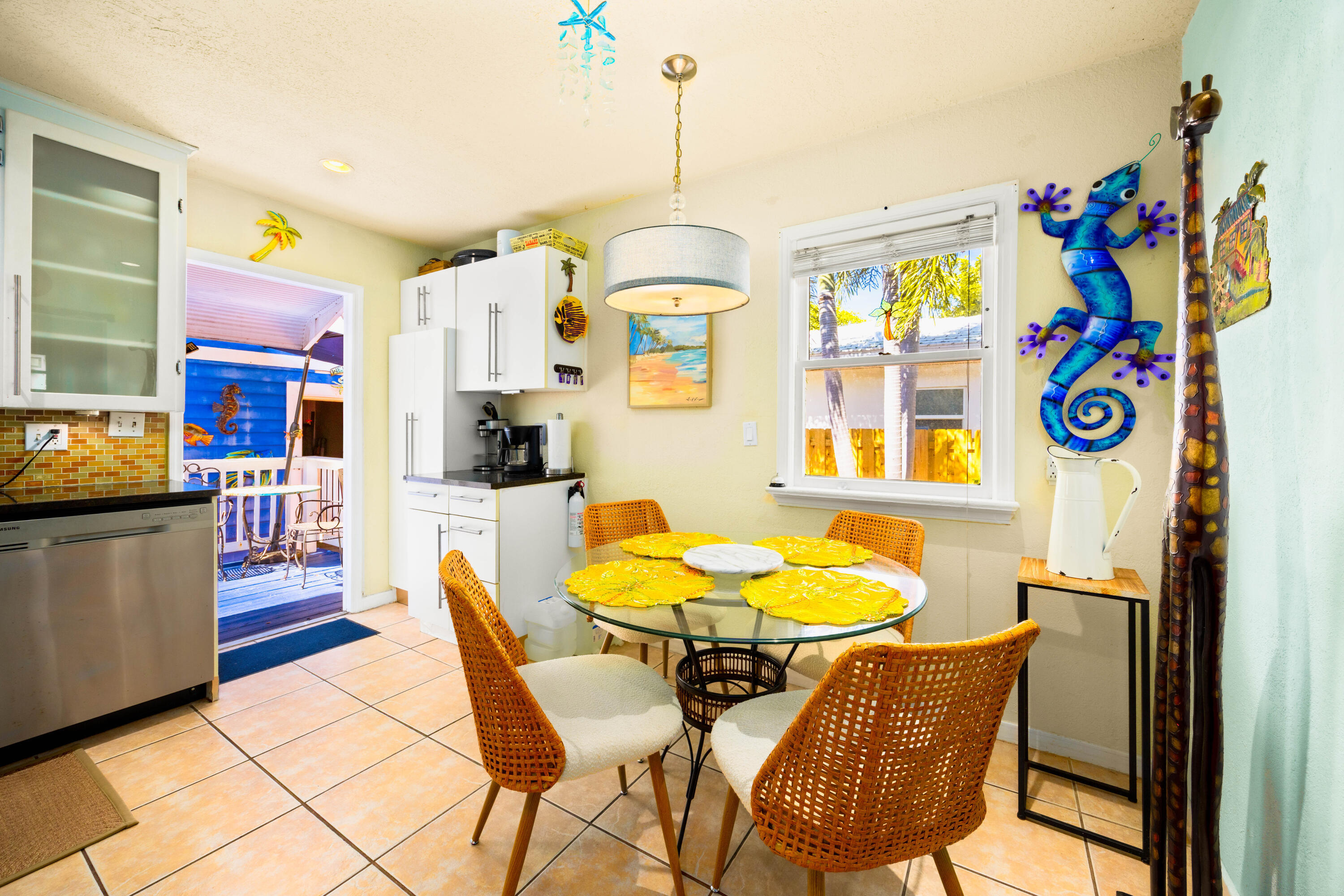 LAKE WORTH TOWN OF - Residential Lease