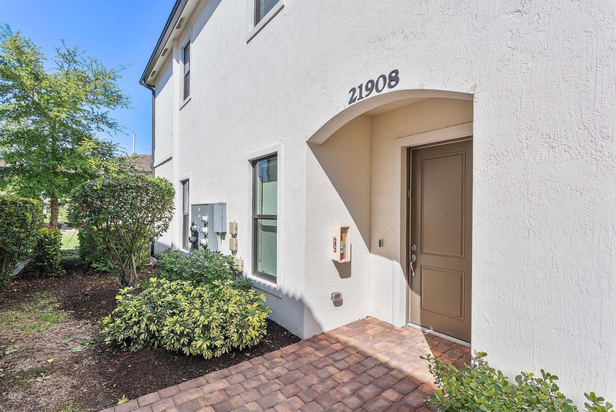 21908 Canadensis Circle 101