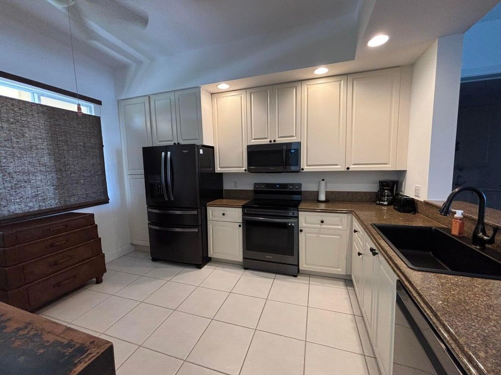 Photo of 12 Harbour Isle Drive W, Fort Pierce, FL 34949 (MLS # B26024336)