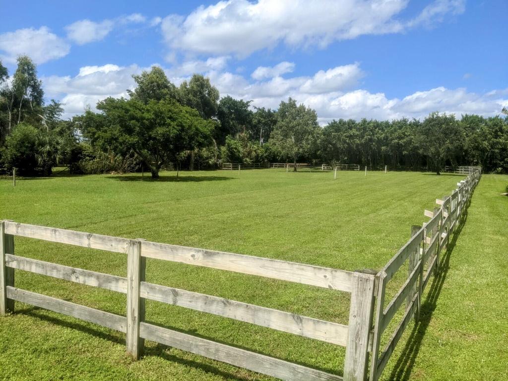PALM BEACH LITTLE RANCHES EAST OF WELLINGTON - Land
