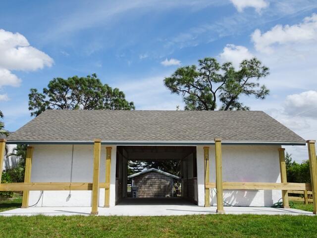 PALM BEACH LITTLE RANCHES - Residential Lease