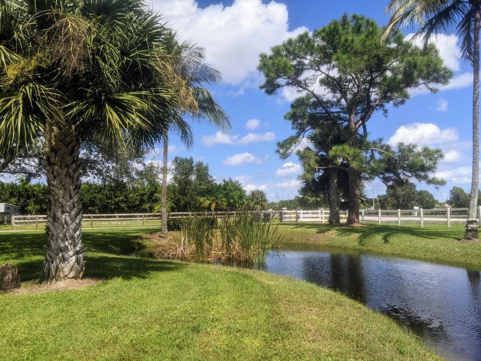 PALM BEACH LITTLE RANCHES - Residential Lease