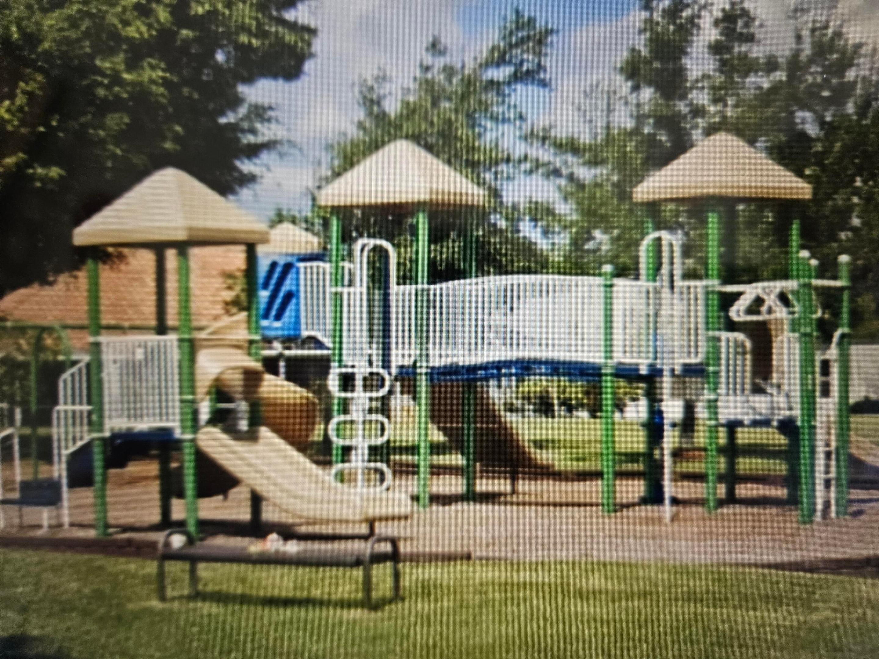 BOCA WINDS PAR D-1 - Residential