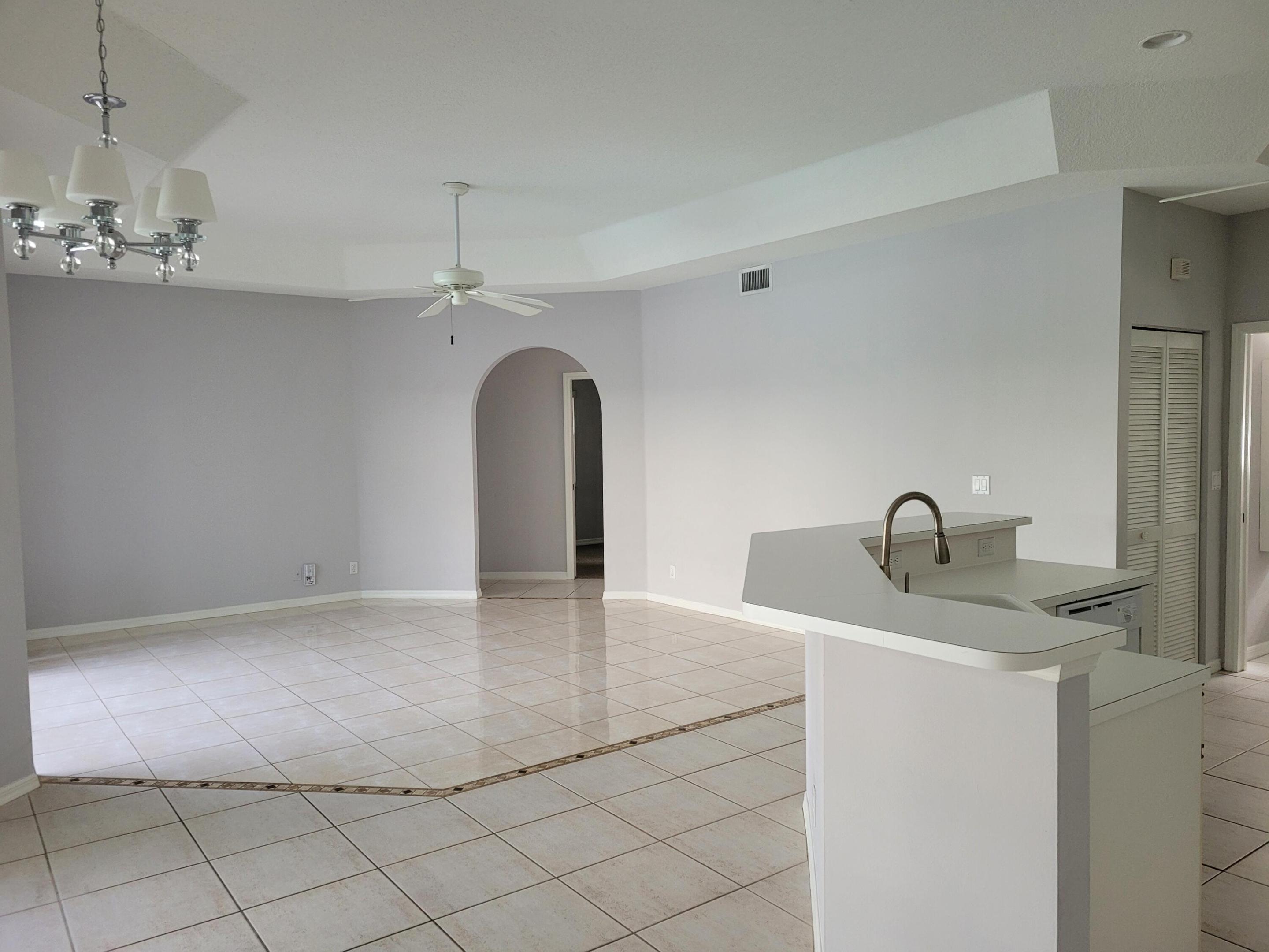 BOCA WINDS PAR D-1 - Residential