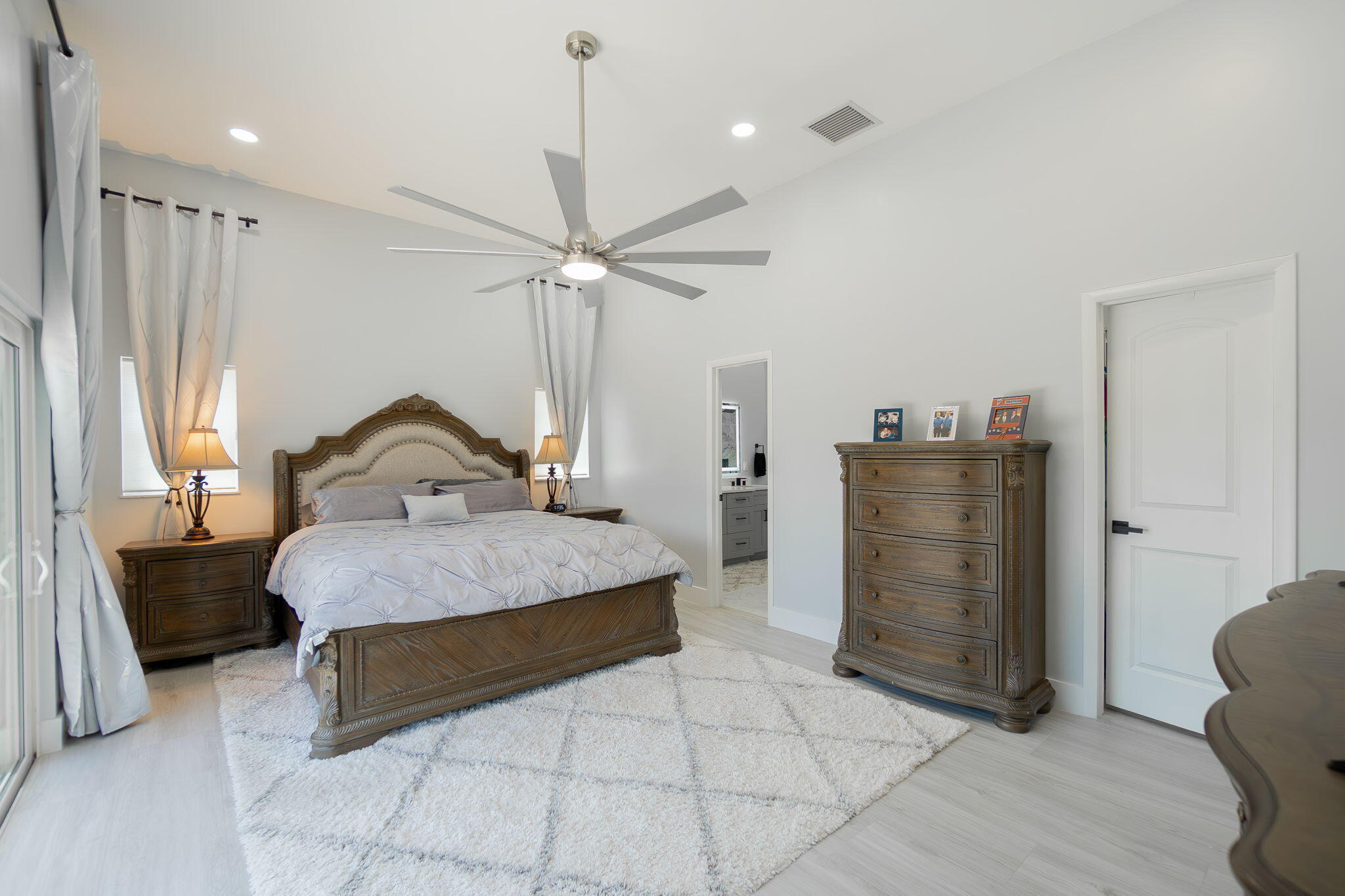 SUGAR POND MANOR OF WELLINGTON - Residential