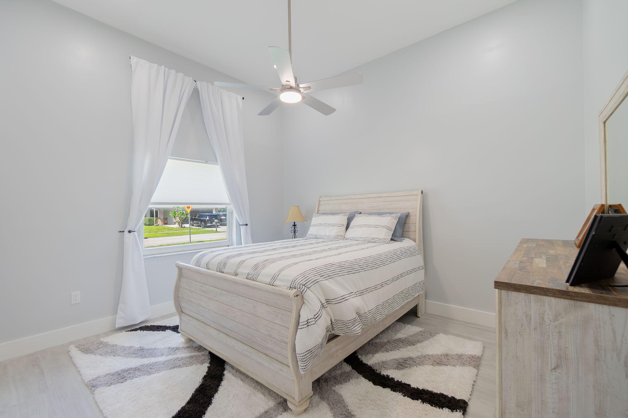 SUGAR POND MANOR OF WELLINGTON - Residential