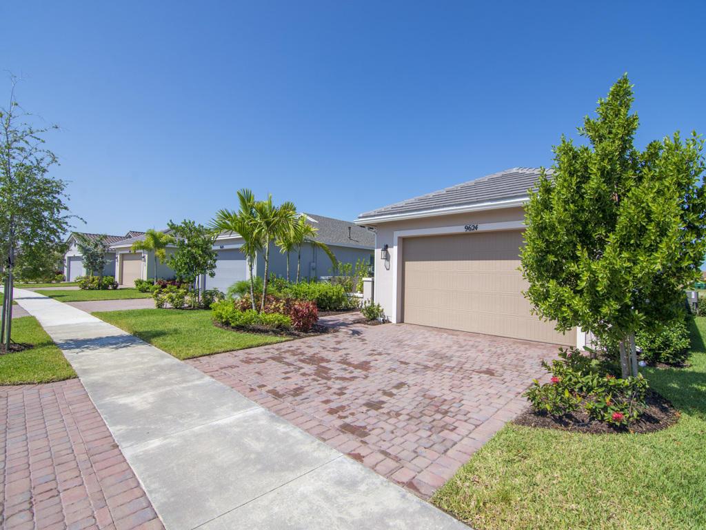 TRADITION PLAT NO. 77 - Residential