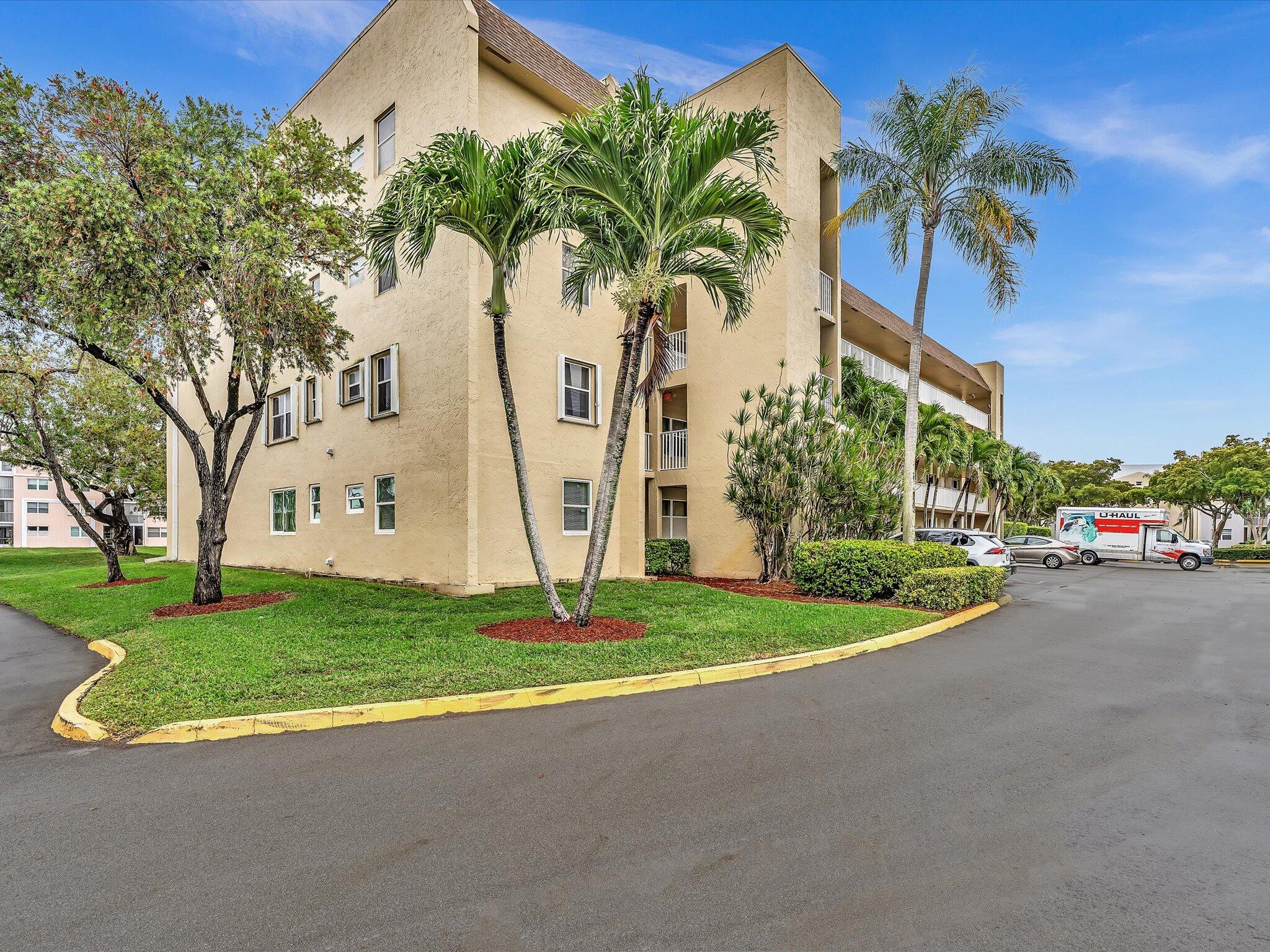 SUNRISE LAKES 188 CONDO - Residential