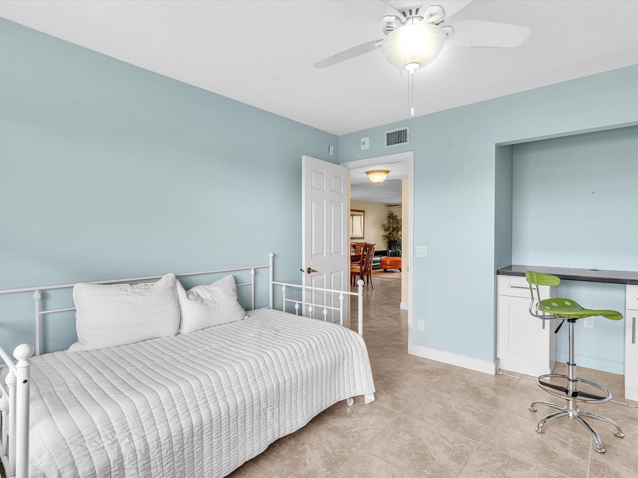 SUNRISE LAKES 188 CONDO - Residential