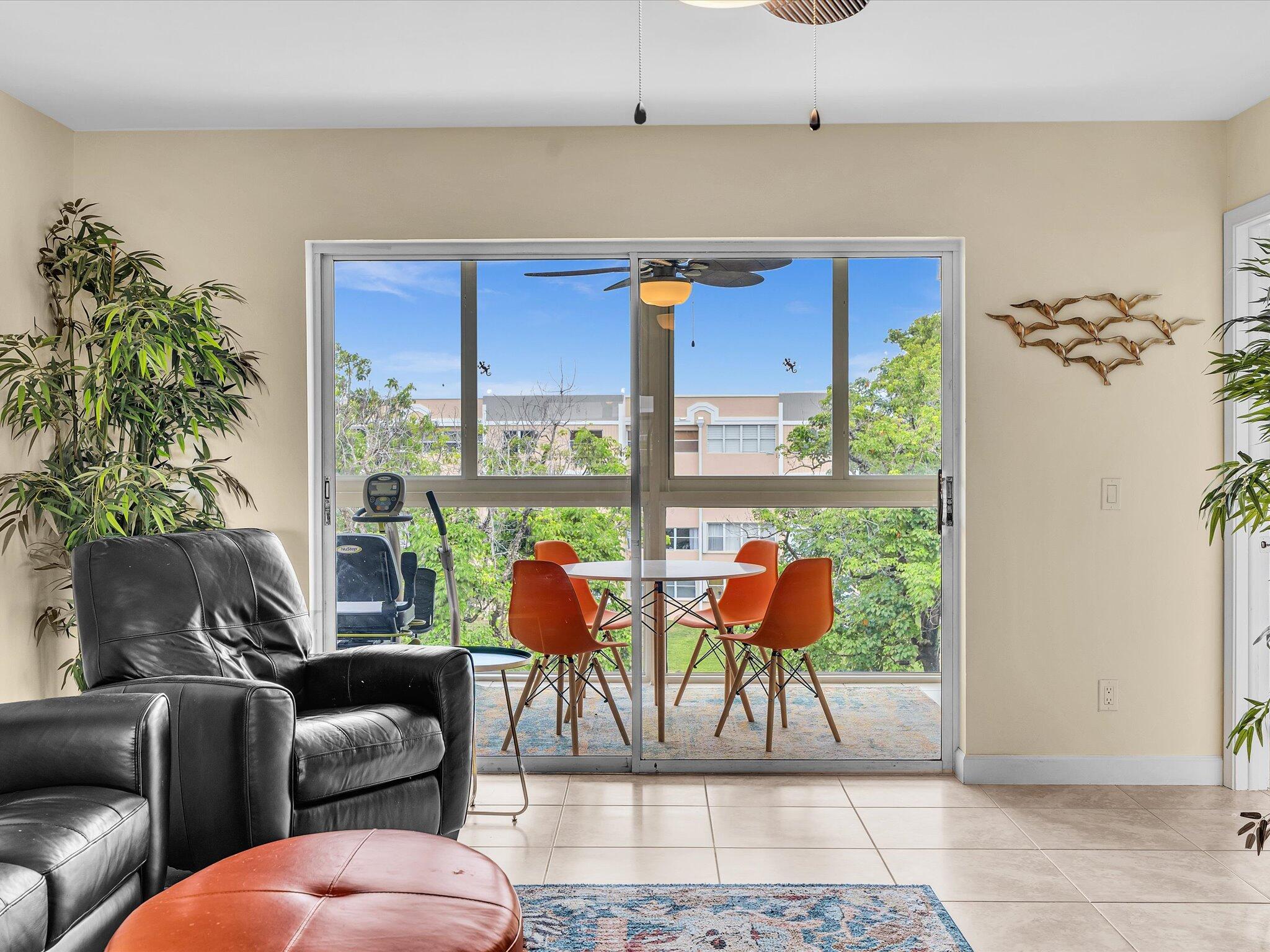 SUNRISE LAKES 188 CONDO - Residential