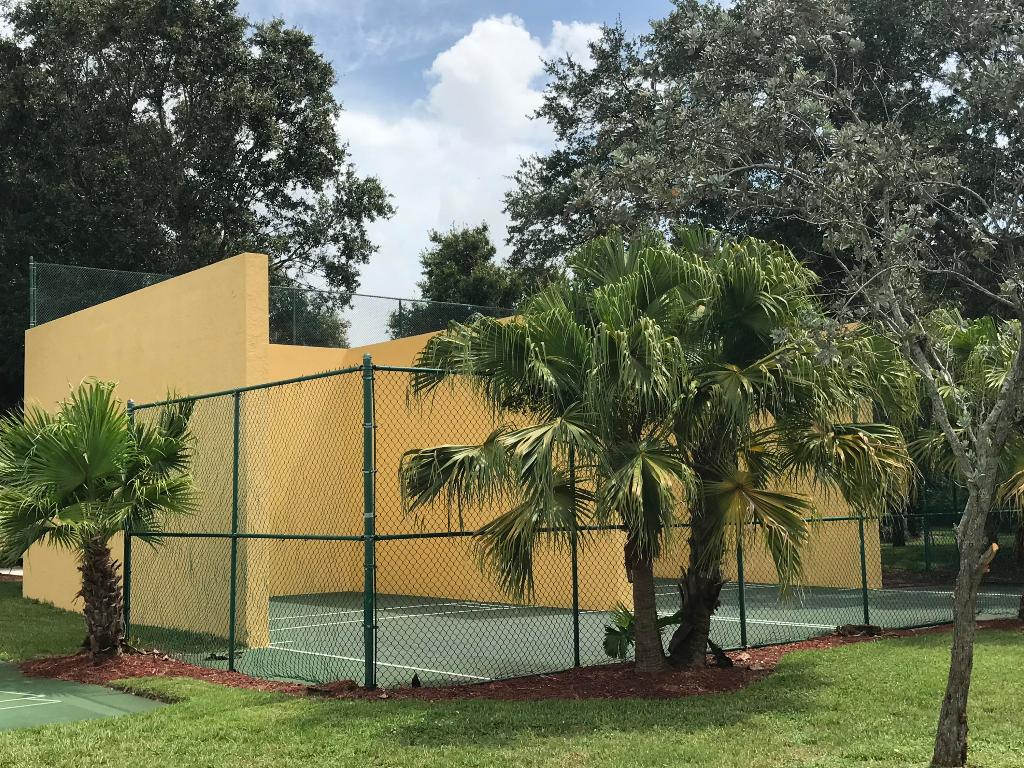 WOODBINE PAR B - Residential