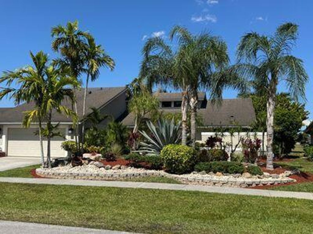 Photo of 14625 Horseshoe Trace, Wellington, FL 33414 (MLS # R11091895)