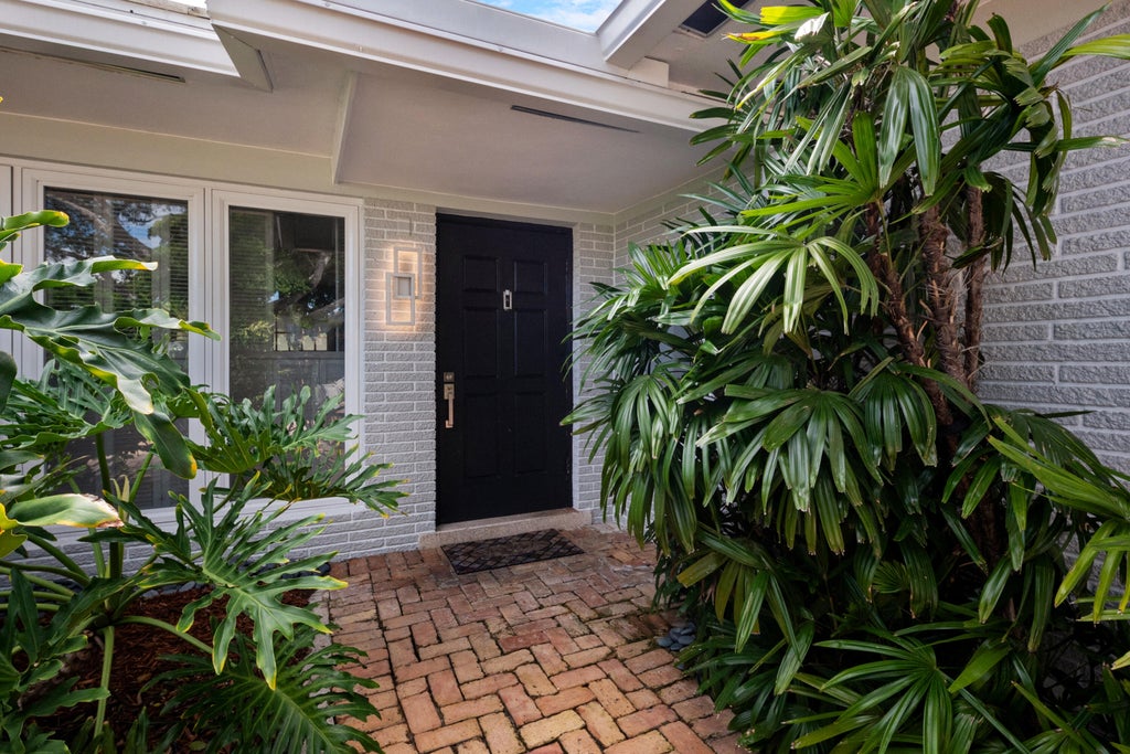 Photo of 2110 NE 55TH Street, Fort Lauderdale, FL 33308 (MLS # B26094591)