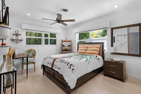 Tiny photo for 3319 NE 18TH Street, Fort Lauderdale, FL 33305 (MLS # B26054347)