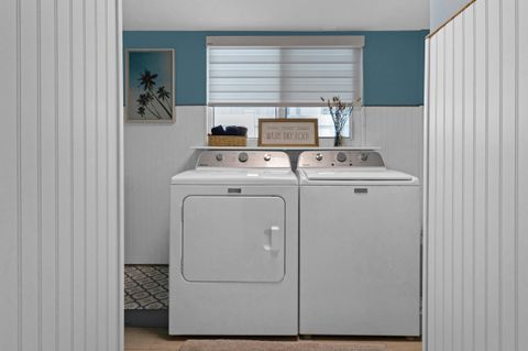 Tiny photo for 3319 NE 18TH Street, Fort Lauderdale, FL 33305 (MLS # B26054347)