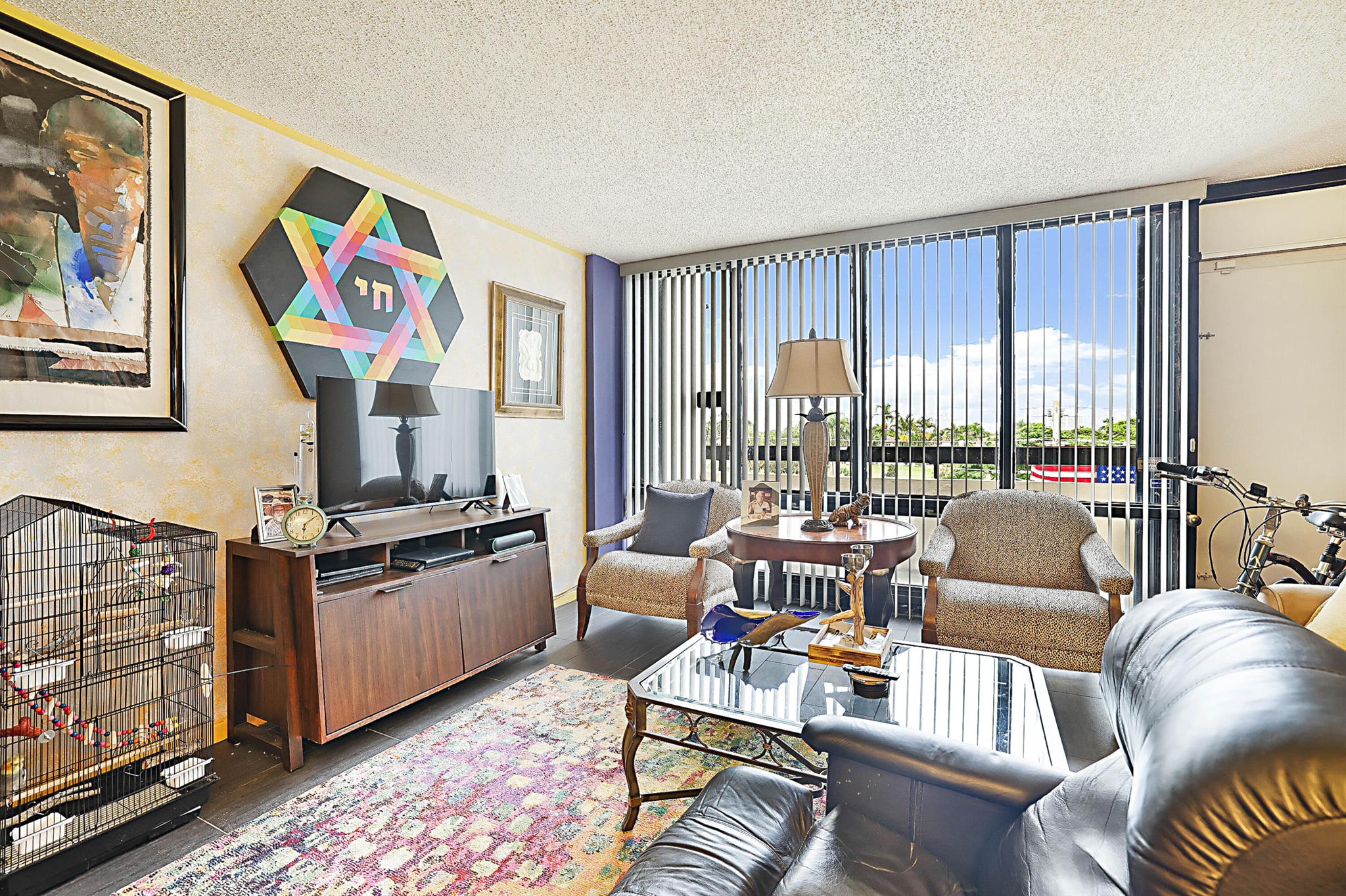 1401 S Federal Highway 411