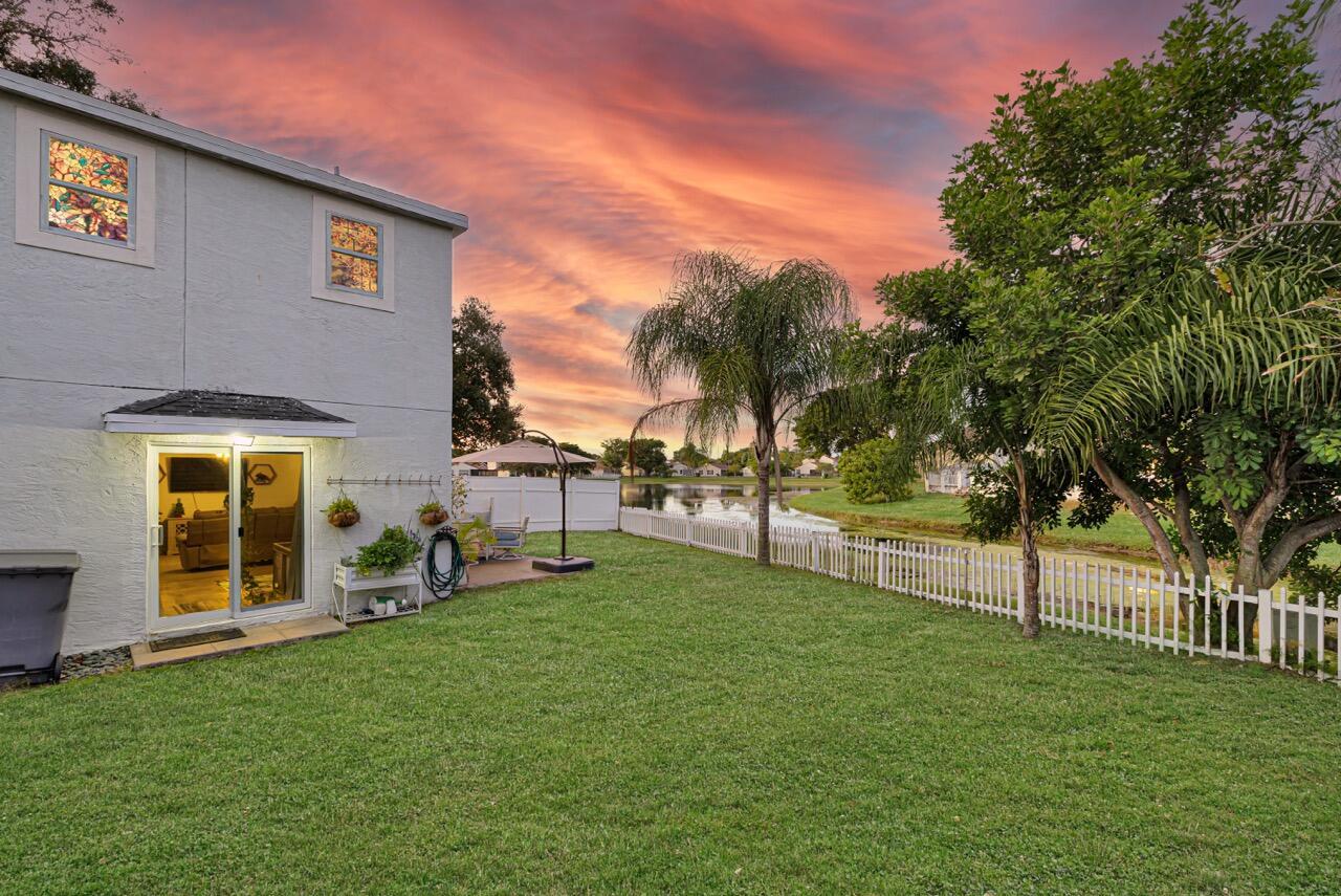 4626 Lakeside Circle