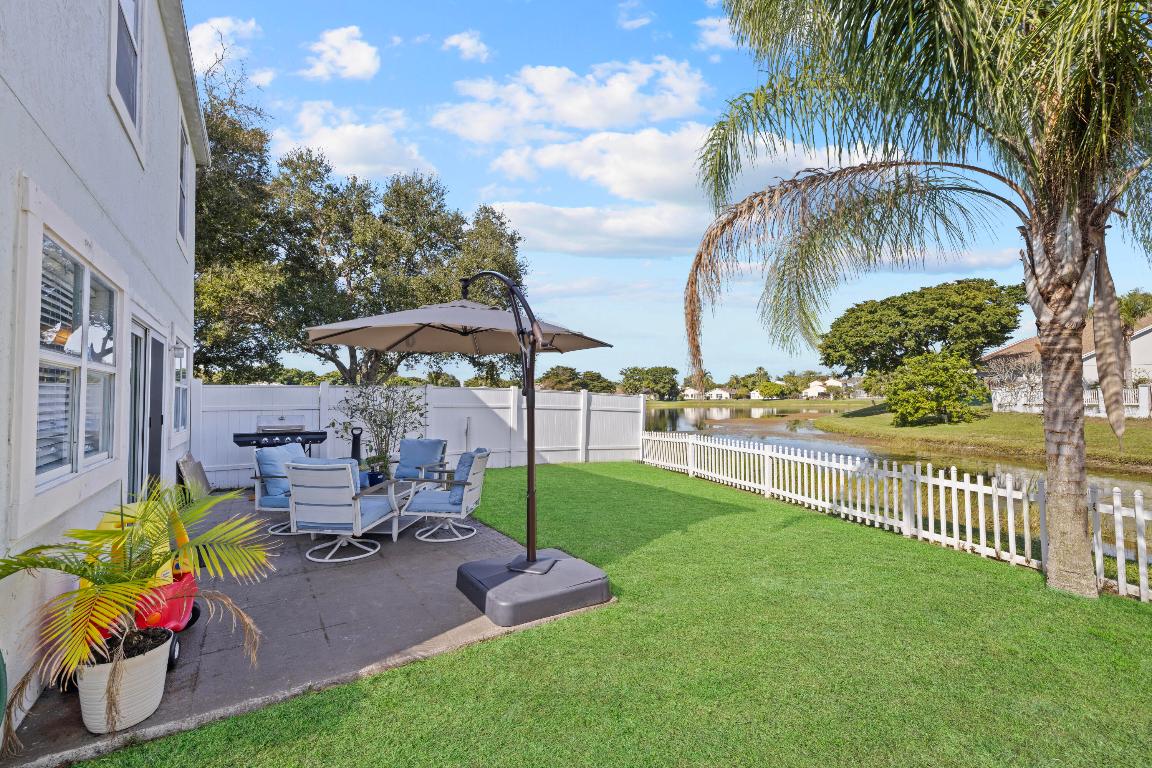 PALM CLUB WEST VILLAGE 2 - Residential