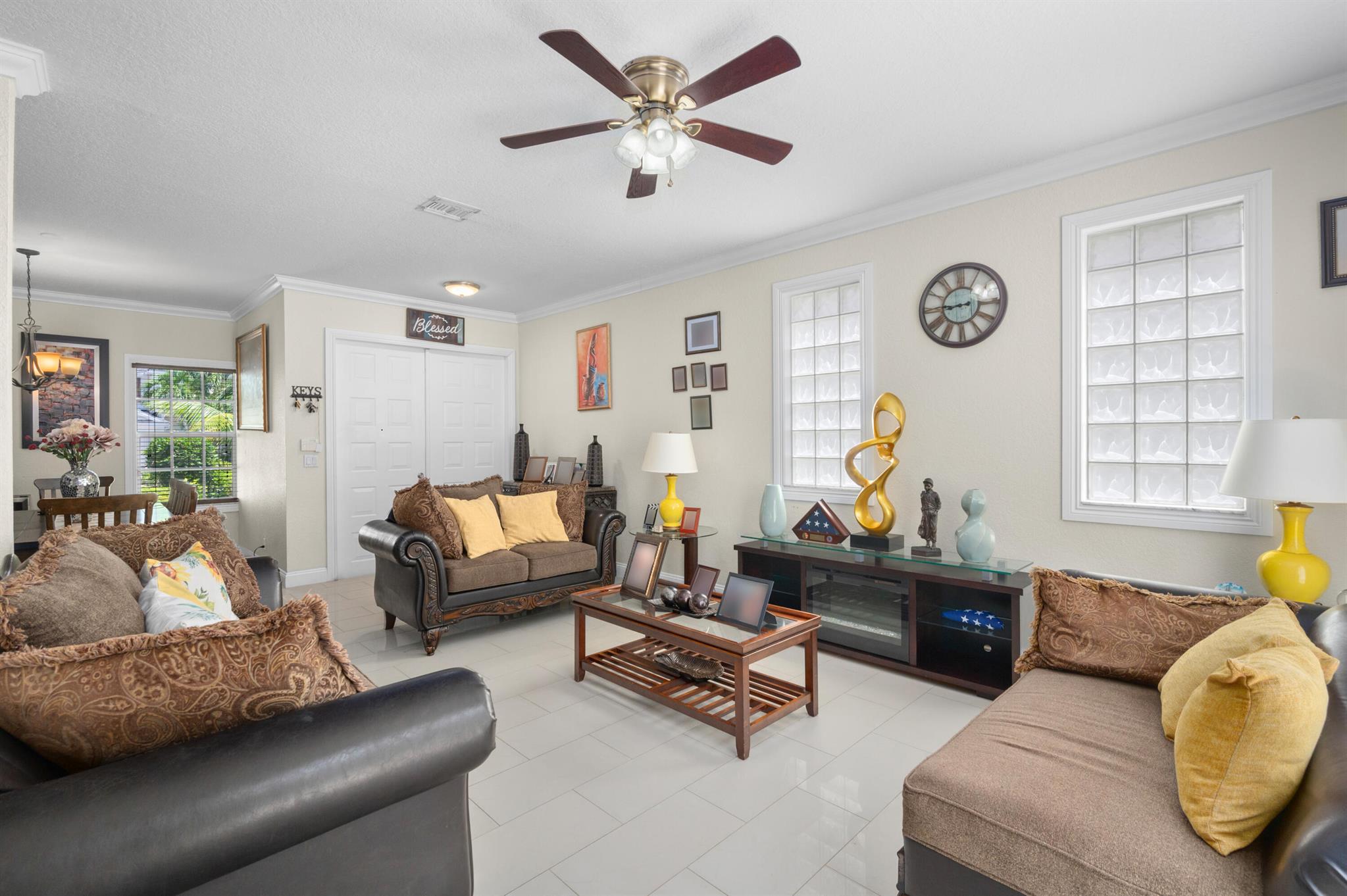 311 Berenger Walk
