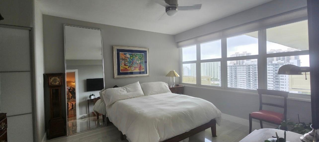 Coral Ridge Towers North - Residential