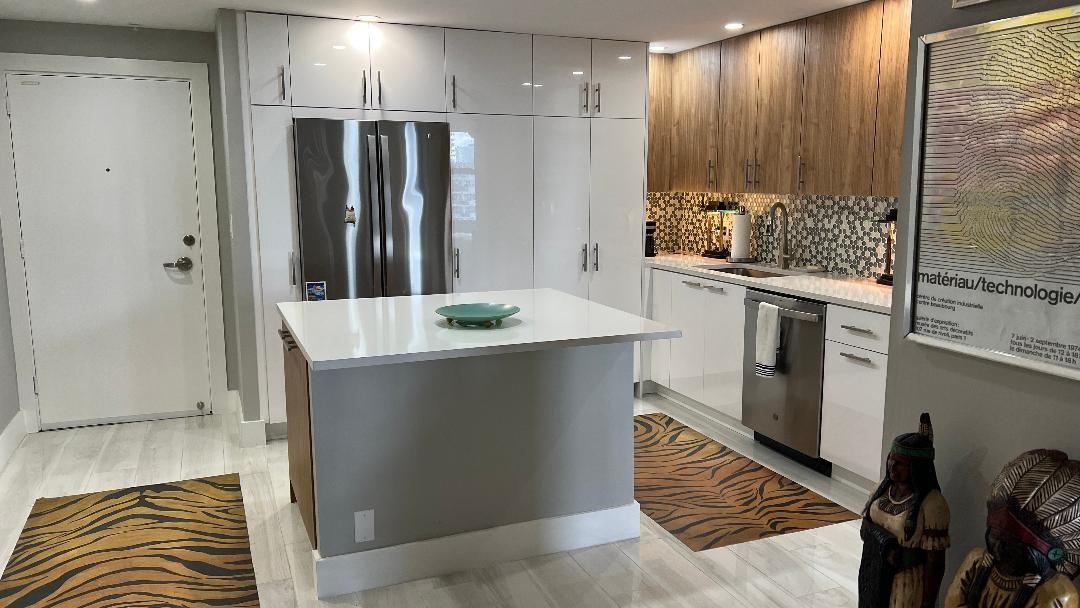 View photos, virtual tours, details... 3200 NE 36th St 1719