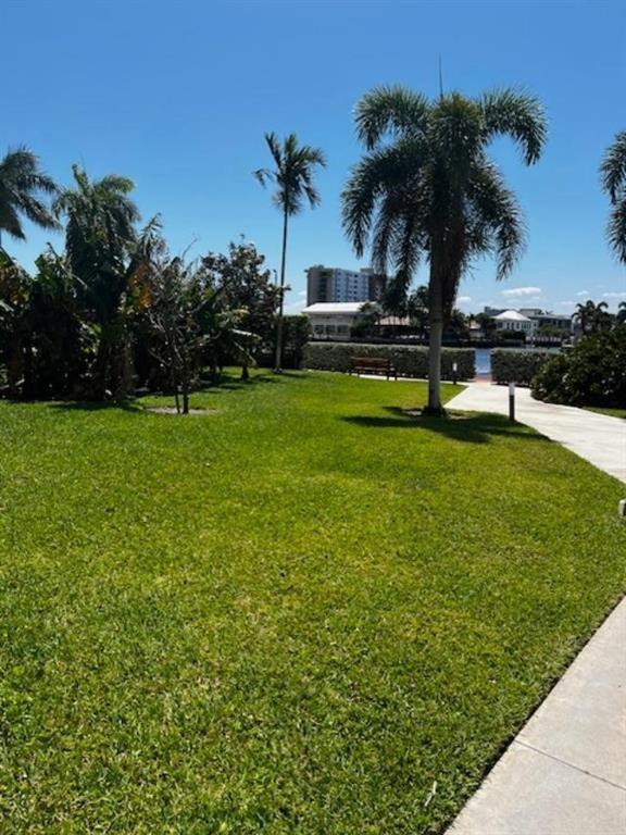 Coral Ridge Towers North - Residential