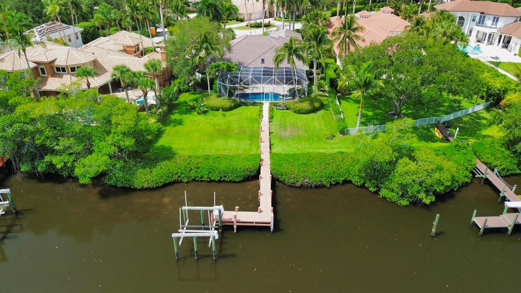 Photo of 8733 SE Compass Island Way, Jupiter, FL 33458 (MLS # R11044903)