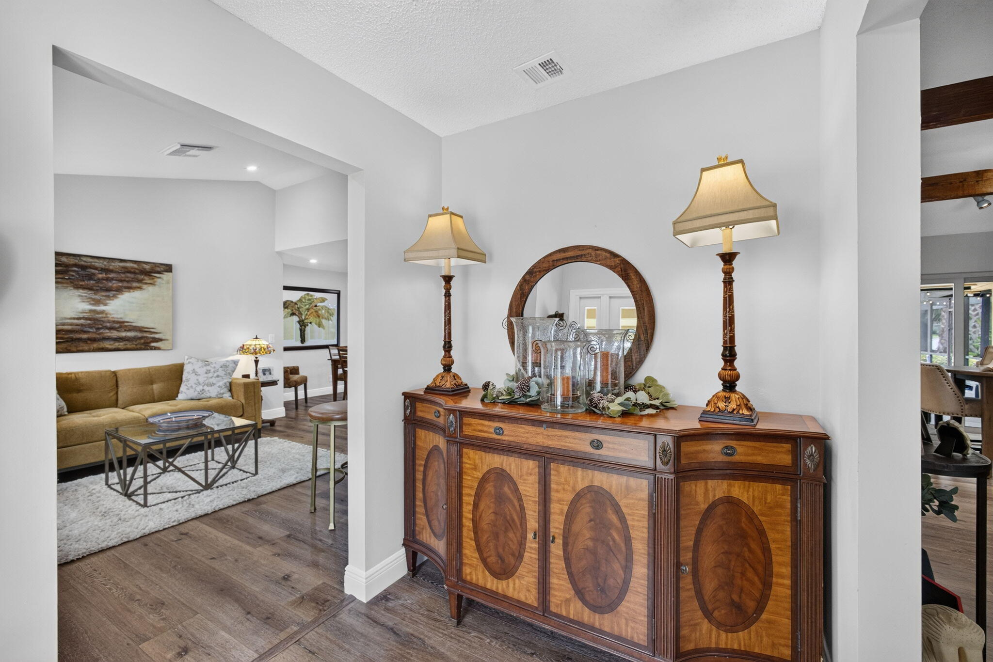 26 Cambria Road W