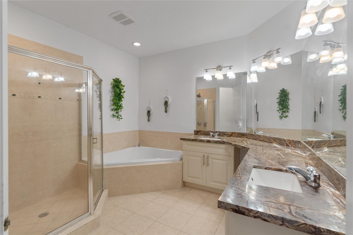 2652 NE 30th Place 2652