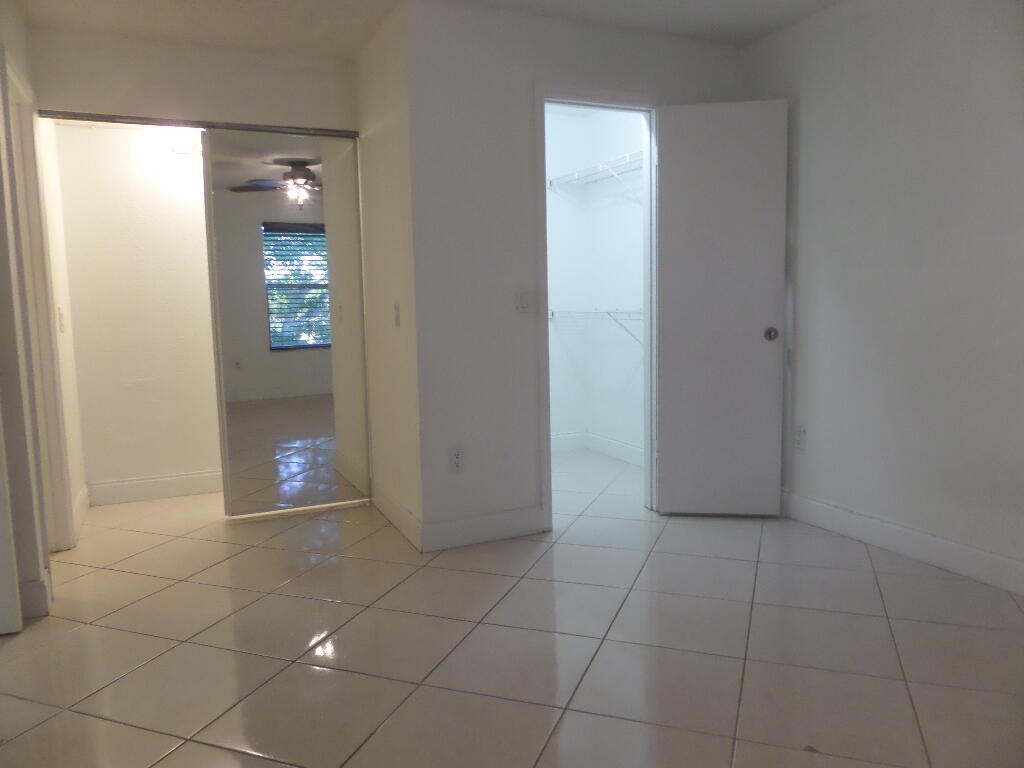 PONTE VERDE AT PALM BEACH LAKES CONDO - Residential Lease