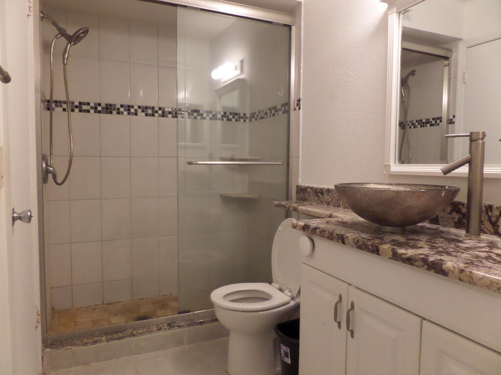 PONTE VERDE AT PALM BEACH LAKES CONDO - Residential Lease