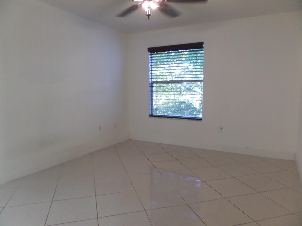 PONTE VERDE AT PALM BEACH LAKES CONDO - Residential Lease