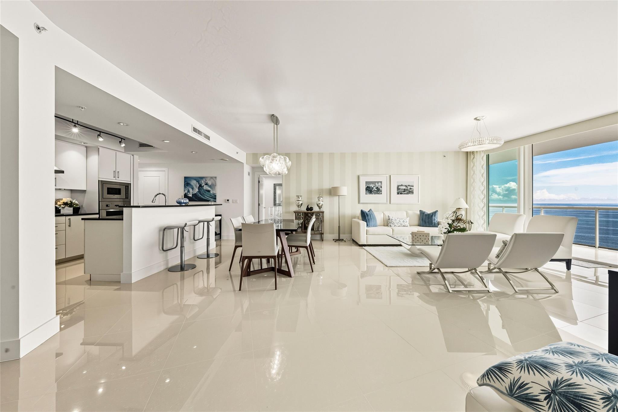 Plaza at Oceanside - Residential