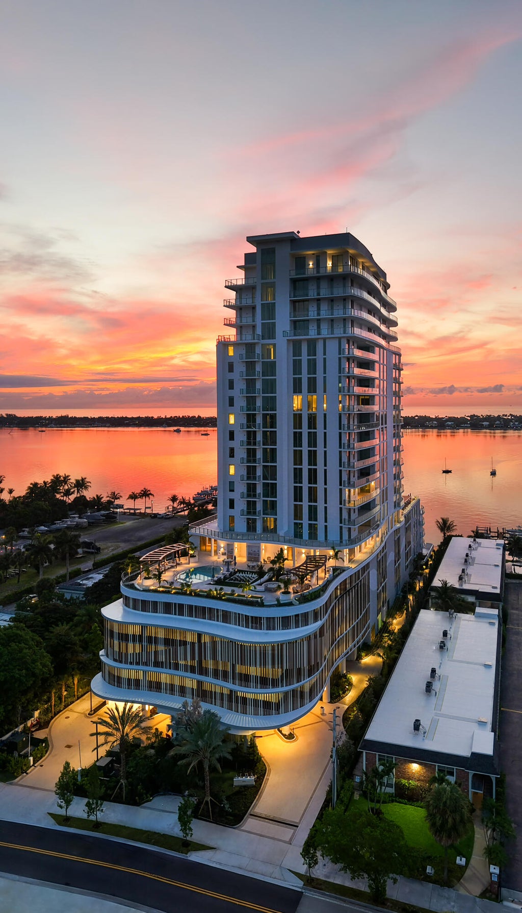 Photo of 4714 N Flagler Drive #1804, West Palm Beach, FL 33407 (MLS # B26079590)